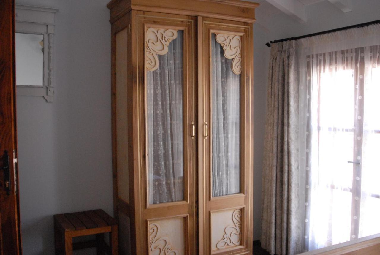 Aliye Hanim Hotel Ayvalı Pokój zdjęcie